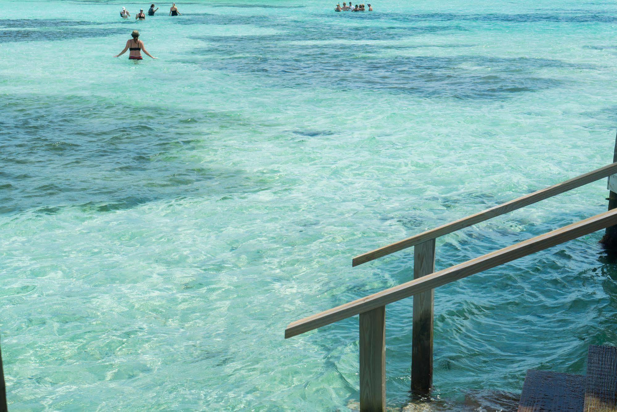 Thatch Caye Resort A Muy'Ono Resort Хопкинс Экстерьер фото