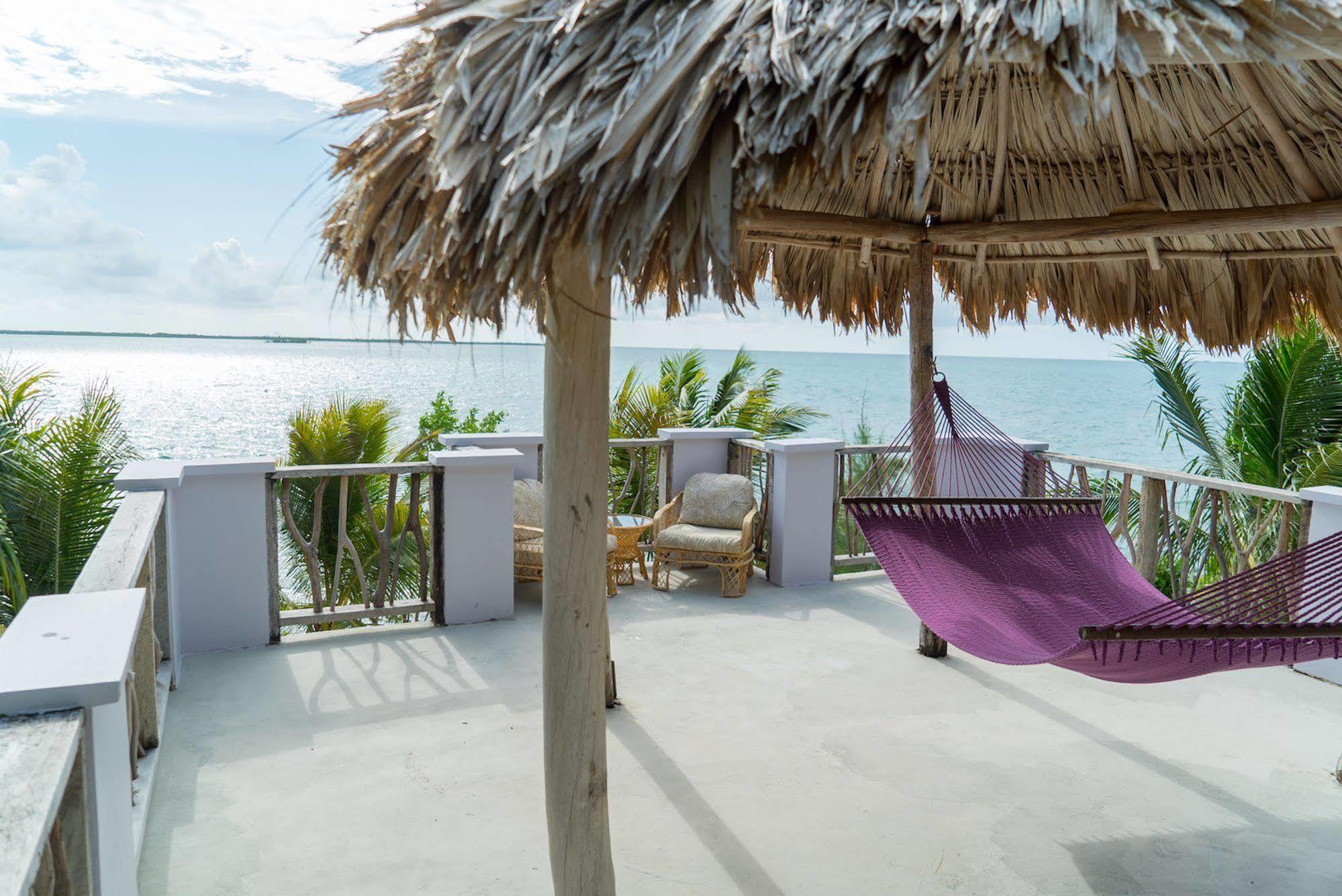 Thatch Caye Resort A Muy'Ono Resort Хопкинс Экстерьер фото