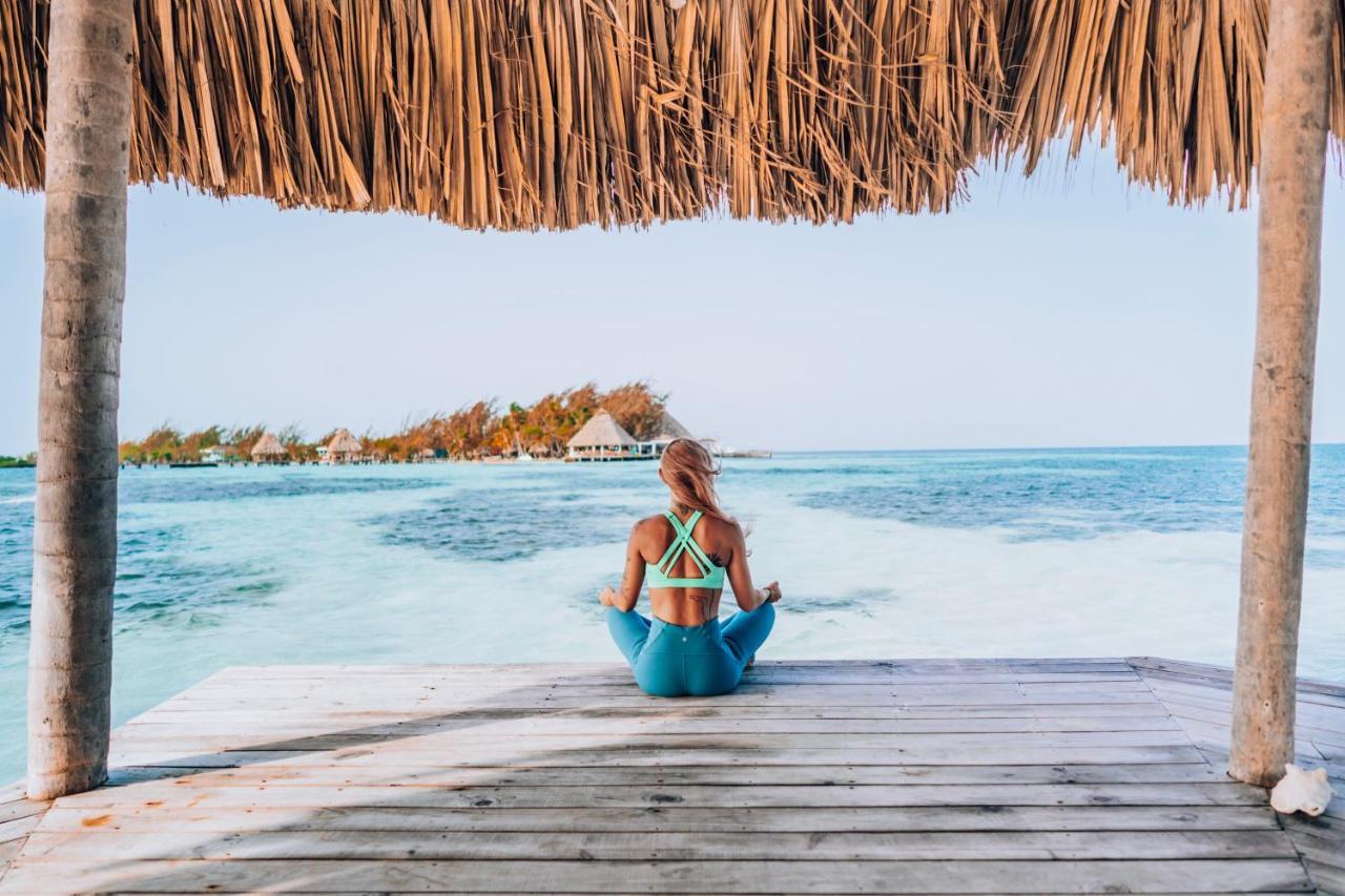 Thatch Caye Resort A Muy'Ono Resort Хопкинс Экстерьер фото
