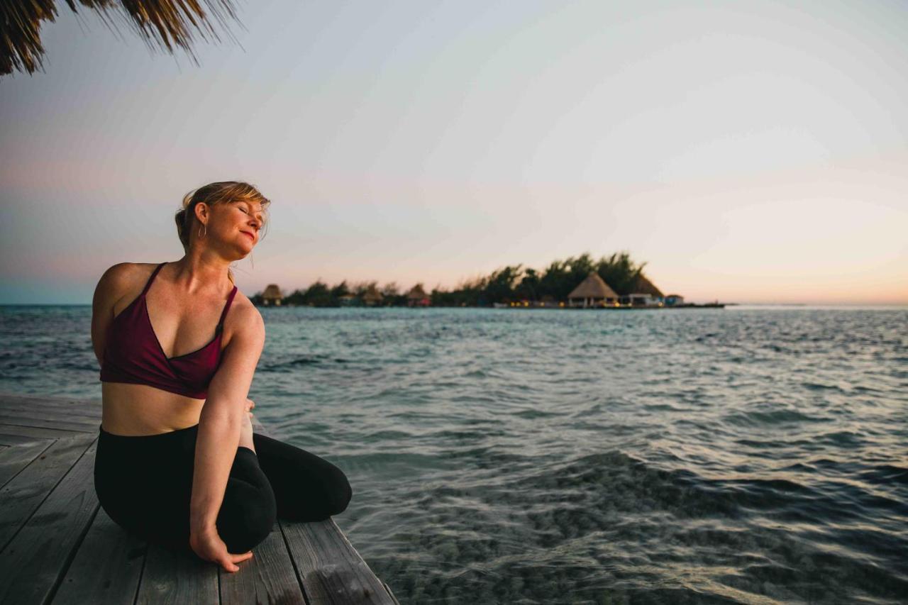 Thatch Caye Resort A Muy'Ono Resort Хопкинс Экстерьер фото